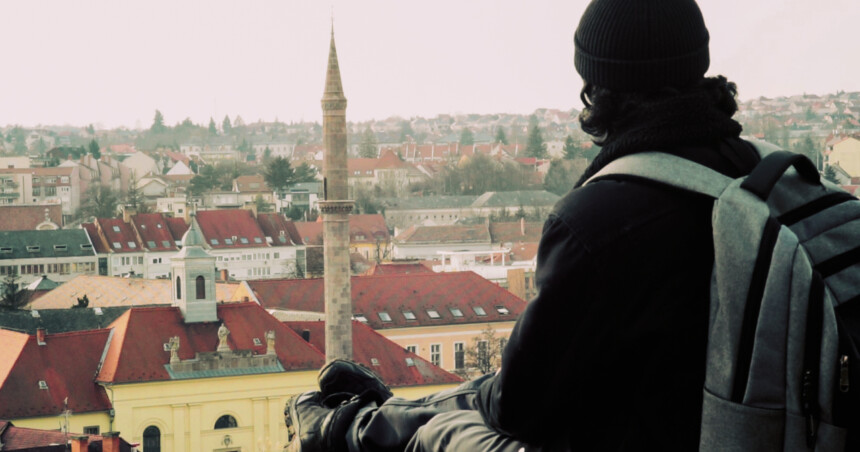 Journalist writes Andalusian nashīd for persecuted Balkan Muslims