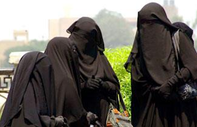 The Spotlight on the Niqab: Is it Bad for Islam? - Islam21c
