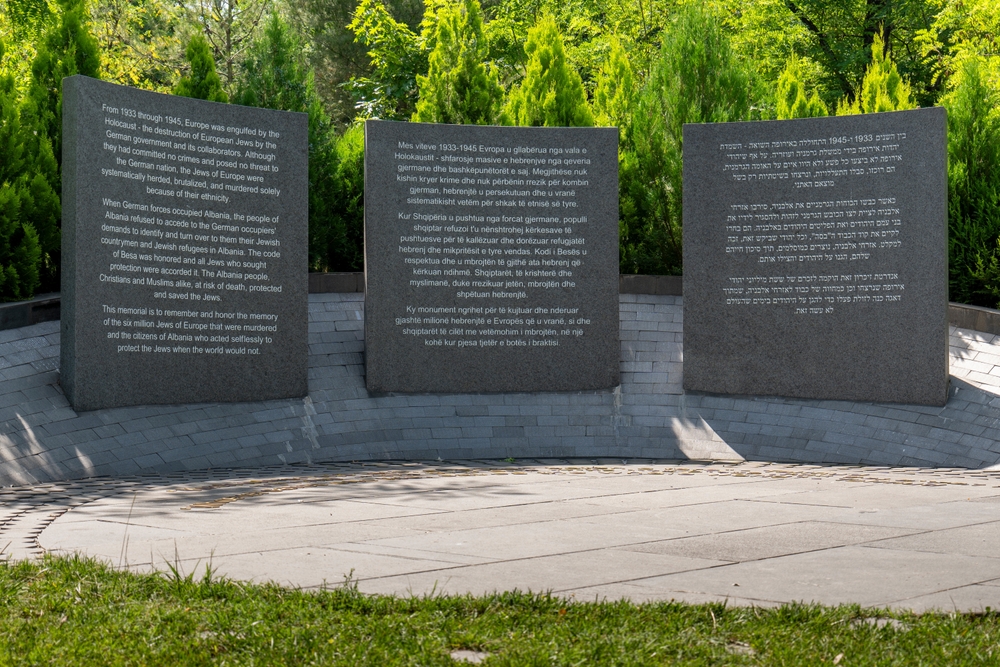 When Albanian Muslims rescued Europe’s Jews in the Holocaust